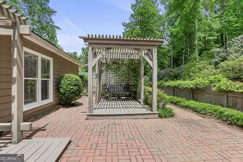 Exterior - 114 Wellington Dr, Lagrange, GA 30241 photo 14 of 21