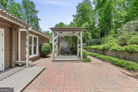 Exterior - 114 Wellington Dr, Lagrange, GA 30241 photo 17 of 21