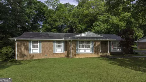 416 Robertson Ave, Tallapoosa, GA 30176
