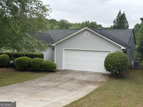 1229 Palmer Dr, Winder, GA 30680