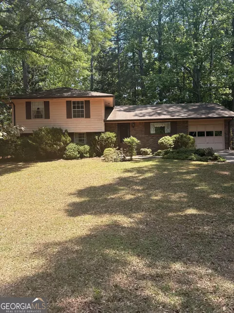 121 Clydesdale Rd, Peachtree City, GA 30269