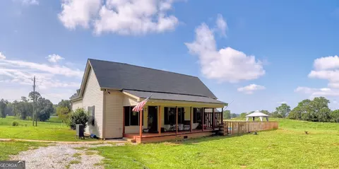 5525 Sandy Cross Rd, Carnesville, GA 30521