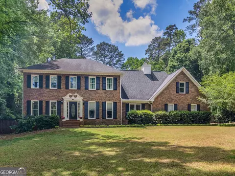 8601 N Shore Dr, Jonesboro, GA 30236