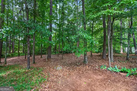 Exterior - 501 Ashford Cir, Lagrange, GA 30240 photo 7 of 18