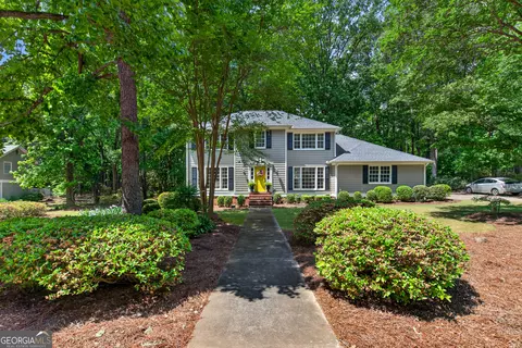 Exterior - 501 Ashford Cir, Lagrange, GA 30240 photo 12 of 18