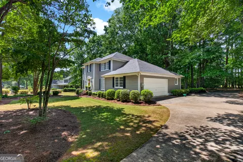 Exterior - 501 Ashford Cir, Lagrange, GA 30240 photo 14 of 18
