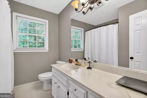 Bath - 501 Ashford Cir, Lagrange, GA 30240 photo 3 of 3