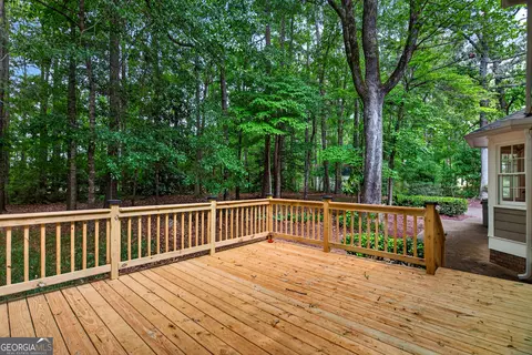 Exterior - 501 Ashford Cir, Lagrange, GA 30240 photo 2 of 18