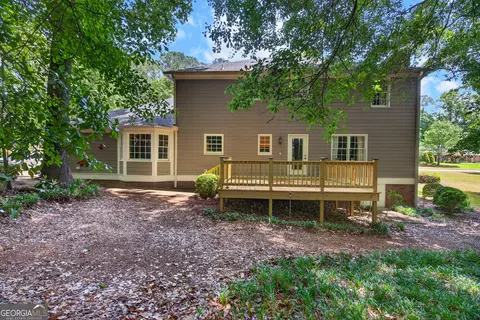 Exterior - 501 Ashford Cir, Lagrange, GA 30240 photo 8 of 18