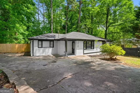 2860 Reveille Cir SE, Atlanta, GA 30316