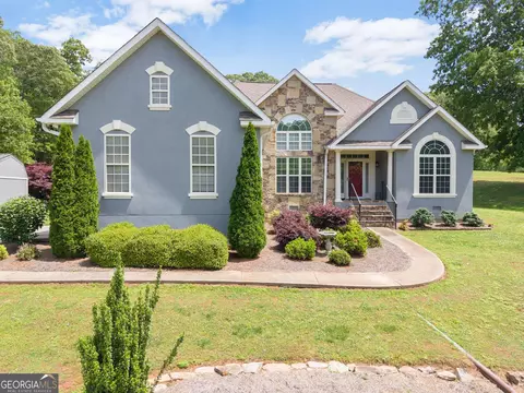 165 Windrose Meadow Ln, Clarkesville, GA 30523