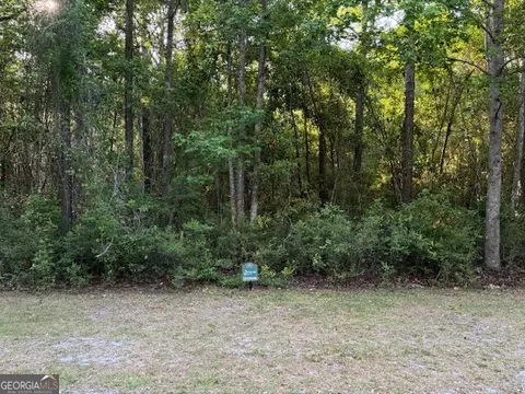 21 Lighthouse Circle, Woodbine, GA 31569