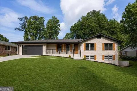 3767 Plumcrest Rd SE, Smyrna, GA 30082