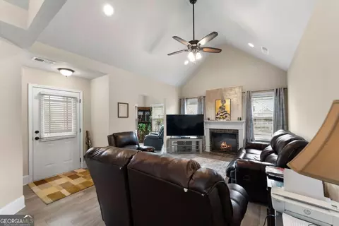Entry Way - 6 William Dr NE #47, White, GA 30184 photo 3 of 3