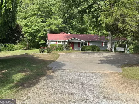 5920 Gilstrap Dr, Murrayville, GA 30564