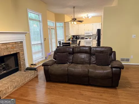 426 Pates Lake Ct, Hampton, GA 30228 photo 11