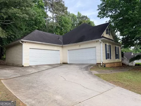 426 Pates Lake Ct, Hampton, GA 30228 photo 2