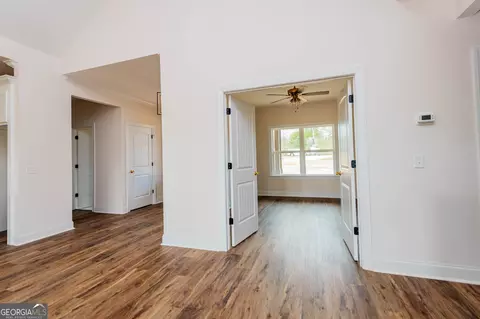 Entry Way - Undisclosed, Byron, GA 31008 photo 1 of 5