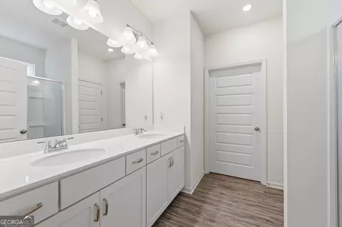 Entry Way - 192 Kimberleys Xing, Jasper, GA 30143 photo 6 of 8
