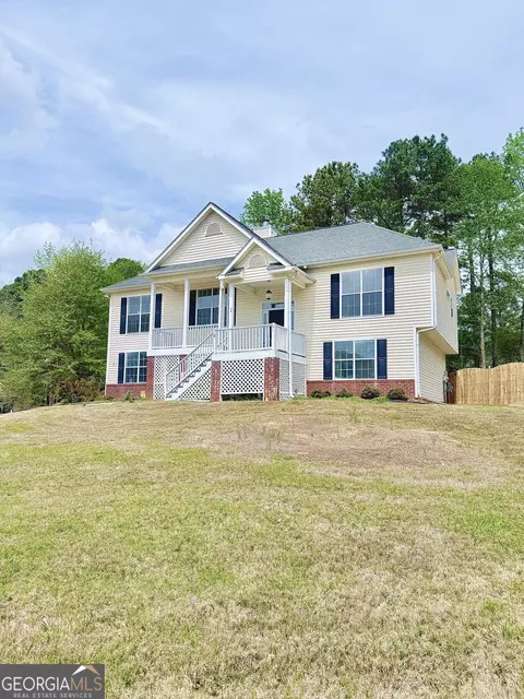 79 Kingsbrook Cir, Newnan, GA 30265