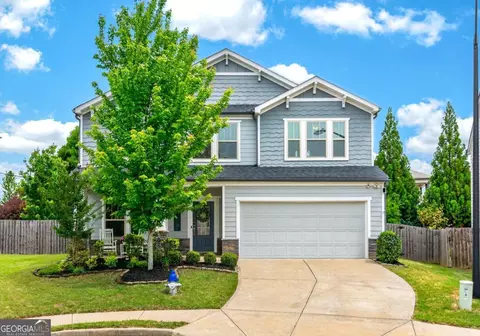 215 Meadows Ct, Woodstock, GA 30189