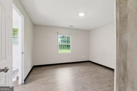 Bedroom - 197 Camp Creek Rd, Cornelia, GA 30531 photo 1 of 3