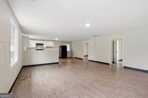 Living - 197 Camp Creek Rd, Cornelia, GA 30531 photo 1 of 2
