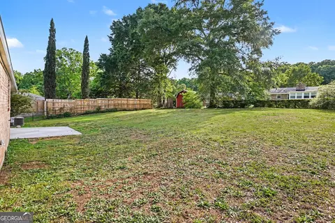 Exterior - 6485 Menlo Way, Rex, GA 30273 photo 8 of 10