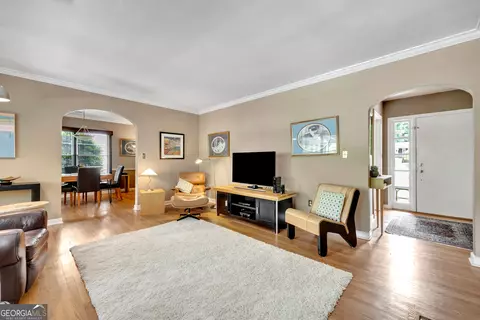 Living - 4133 Brookhaven Dr, Covington, GA 30014 photo 2 of 6