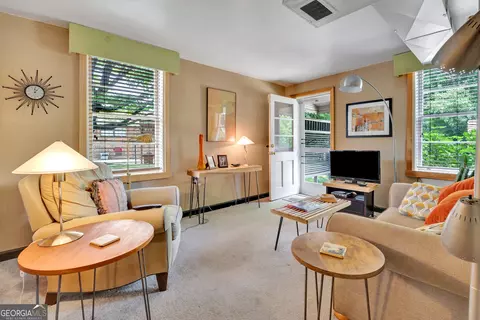 Living - 4133 Brookhaven Dr, Covington, GA 30014 photo 5 of 6