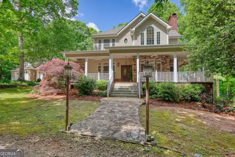 734 Fincher Rd, Covington, GA 30016