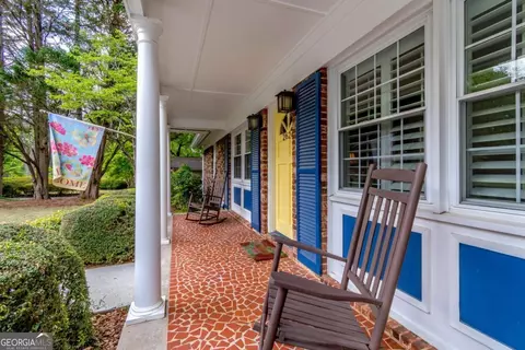 2626 Shetland Dr, Decatur, GA 30033