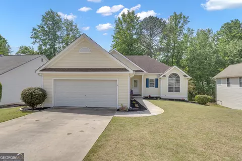 108 Chase Ct, Peachtree City, GA 30269