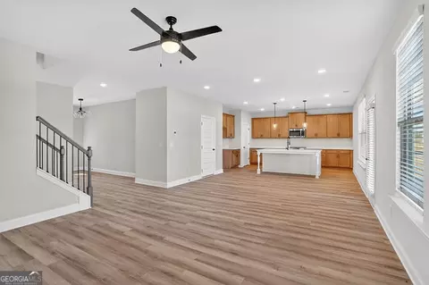 Living - 138 Oak Dr #LOT 73, Gray, GA 31032 photo 4 of 5