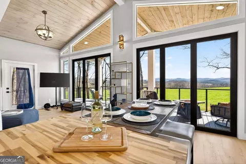 35 Laurel Mountain Estates Dr N, Blairsville, GA 30512