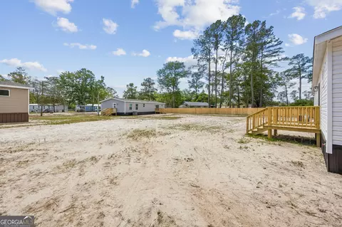 Exterior - 206 Elm St, Folkston, GA 31537 photo 8 of 9