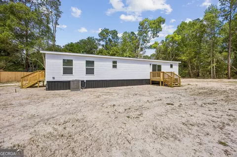 Exterior - 206 Elm St, Folkston, GA 31537 photo 4 of 4