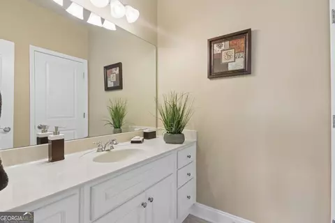 Bath - 5356 Settles Bridge Rd, Suwanee, GA 30024 photo 1 of 7