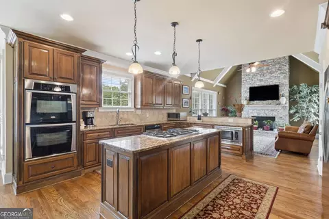 Kitchen - 5356 Settles Bridge Rd, Suwanee, GA 30024 photo 1 of 6