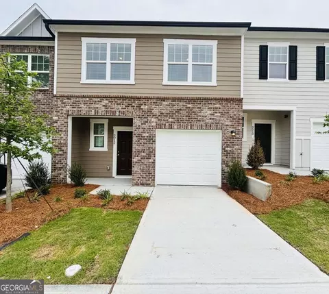 3012 Osier Cir, Douglasville, GA 30135