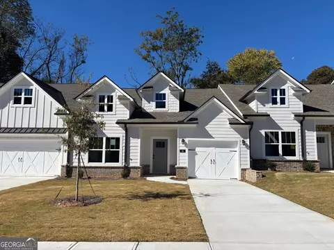 36 Village Ct #15, Cleveland, GA 30528
