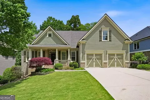 7422 Brookstone Cir, Flowery Branch, GA 30542