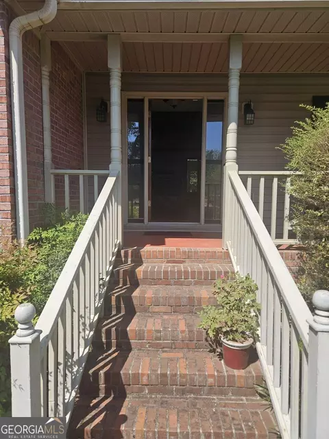 1389 Caritas Ct SE, Conyers, GA 30013