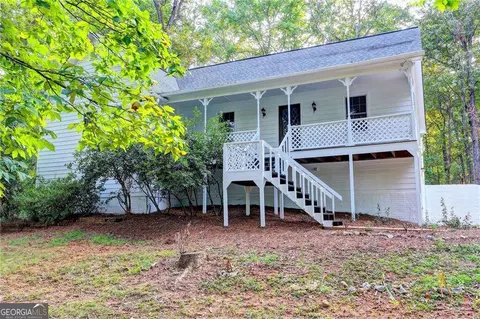 214 Valley Brook Dr, Woodstock, GA 30188
