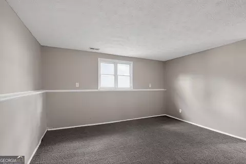Bedroom - 2075 Countydown Ln, Stone Mountain, GA 30088 photo 6 of 10