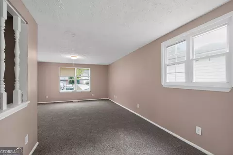 Living - 2075 Countydown Ln, Stone Mountain, GA 30088 photo 5 of 5