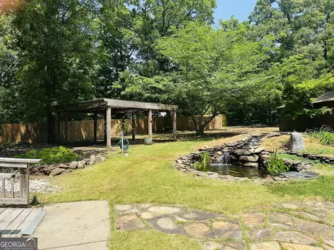 Exterior - 100 Rover Rd, Williamson, GA 30292 photo 5 of 7
