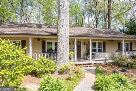 2058 Shillingwood Dr NW, Kennesaw, GA 30152