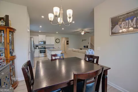 Dining - 3 Macintosh Dr NE, Rome, GA 30165 photo 3 of 3