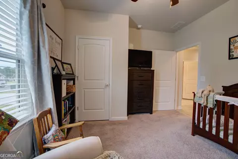 Bedroom - 3 Macintosh Dr NE, Rome, GA 30165 photo 2 of 6